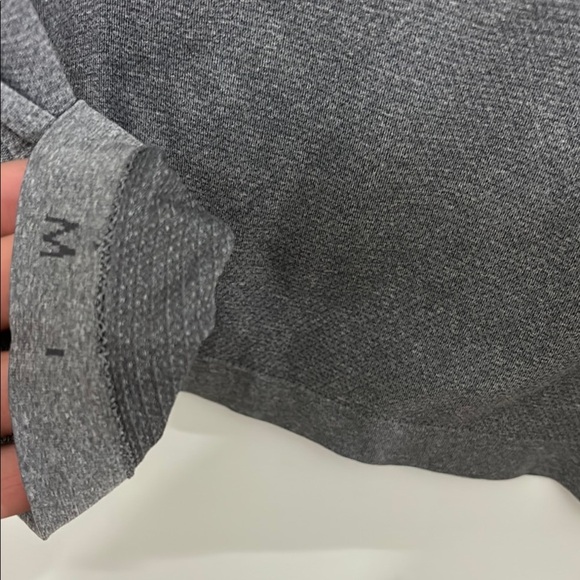Lululemon Men's Gray Henley Shirt - Picture 4 of 4